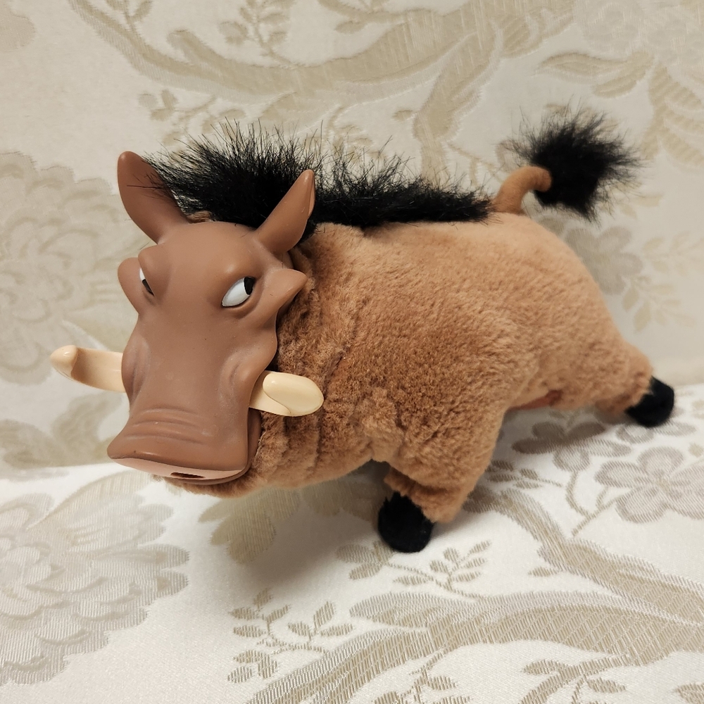 The Lion King Pumbaa Vintage plush toy